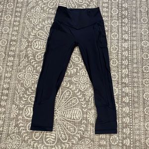 ✨FLASH SALE✨ Lululemon cropped leggings